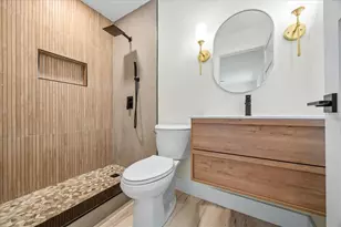 6816 S Hesperides St, Tampa, FL 33616 - Photo 24