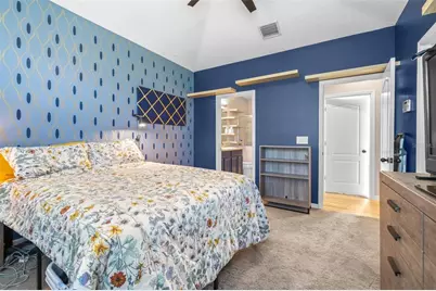 962 Sombra Street, Tampa, FL 33619 - Photo 16