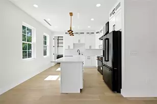 2501 Quincy St S, Saint Petersburg, FL 33711 - Photo 12