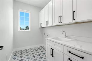 2501 Quincy St S, Saint Petersburg, FL 33711 - Photo 28