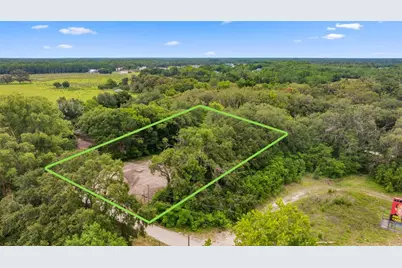 19057 Malabar Avenue, Spring Hill, FL 34610 - Photo 2