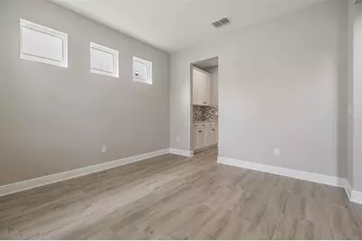 7276 Notched Pine Bend, Wesley Chapel, FL 33545 - Photo 2