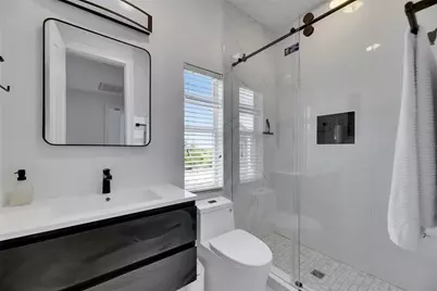 6512 Simone Shores Circle, Apollo Beach, FL 33572 - Photo 42