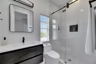 6512 Simone Shores Cir, Apollo Beach, FL 33572 - Photo 42