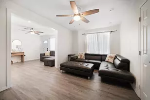 608 Bay Esplanade, Clearwater Beach, FL 33767 - Photo 12