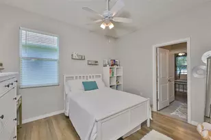 12382 Shining Willow St, Riverview, FL 33579 - Photo 32