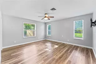 1127 Wyatt Street N, Clearwater, FL 33756 - Photo 26