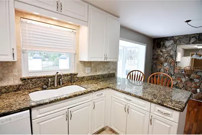 38819 Otis Allen Road, Zephyrhills, FL 33540 - Photo 10