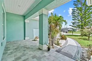 716 Laurel Ave, Venice, FL 34285 - Photo 4