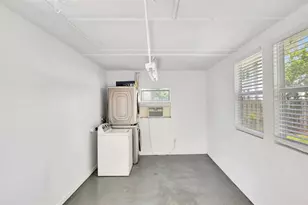 4619 W Bay Villa Ave, Tampa, FL 33611 - Photo 24