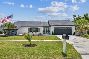 325 Gladstone Blvd, Englewood, FL 34223 - Photo 2