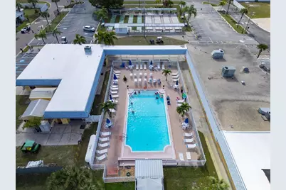 250 S Port Royal Lane, Apollo Beach, FL 33572 - Photo 28