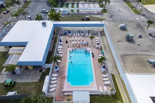 250 S Port Royal Ln, Apollo Beach, FL 33572 - Photo 28