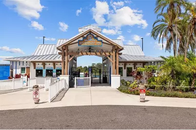 17005 Avon Dive Lane, Wimauma, FL 33598 - Photo 4