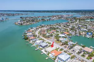 10126 Tarpon Dr, Treasure Island, FL 33706 - Photo 24