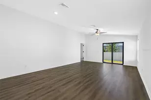 29613 Fedora Cir, Brooksville, FL 34602 - Photo 6
