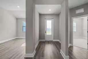 5104 Munhal St, Port Charlotte, FL 33981 - Photo 4