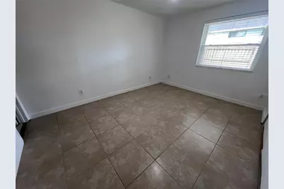 226 Thorn Tree Place #226, Brandon, FL 33510 - Photo 10