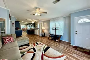 14649 Rialto Ave, Brooksville, FL 34613 - Photo 8