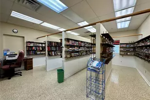 14649 Rialto Ave, Brooksville, FL 34613 - Photo 62