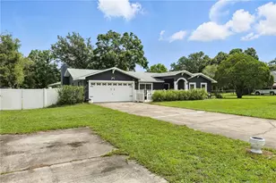 37331 Hickory Hill Ln, Dade City, FL 33525 - Photo 12