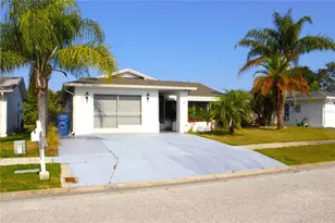 2211 Harrison Dr, Holiday, FL 34691 - Photo 2