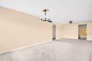 5720 13th Ave N, Saint Petersburg, FL 33710 - Photo 4