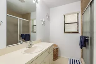 630 Kirkland Cir, Dunedin, FL 34698 - Photo 22