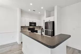 2171 Portofino Pl, Palm Harbor, FL 34683 - Photo 14