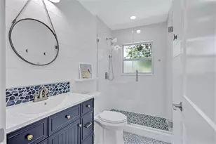 4321 Sunrise Dr S, Saint Petersburg, FL 33705 - Photo 18