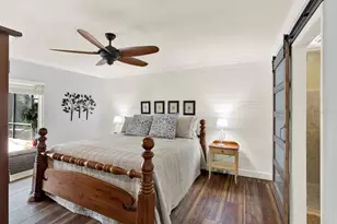 2806 Fairway View Dr, Valrico, FL 33596 - Photo 10