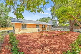 6807 River Rd, Tampa, FL 33615 - Photo 4