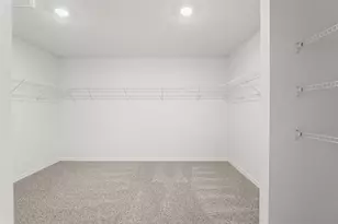 1829 Draughton Dr, Zephyrhills, FL 33541 - Photo 36