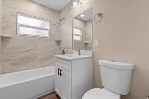 21536 Holdern Ave, Port Charlotte, FL 33952 - Photo 18