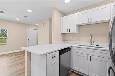 21536 Holdern Avenue, Port Charlotte, FL 33952 - Photo 10