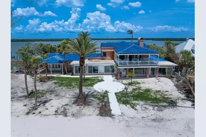 1114 Mandalay Point, Clearwater Beach, FL 33767 - Photo 12