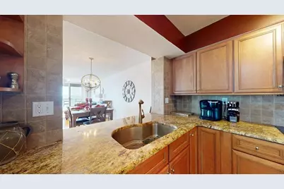 6105 Bahia Del Mar Circle #682, Saint Petersburg, FL 33715 - Photo 12