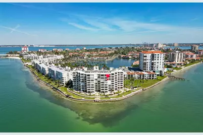 6105 Bahia Del Mar Circle #682, Saint Petersburg, FL 33715 - Photo 2