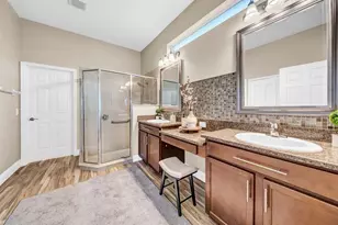 32624 Summerglade Dr, Wesley Chapel, FL 33545 - Photo 18