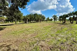 107 Tillett Pl, Terra Ceia, FL 34250 - Photo 12