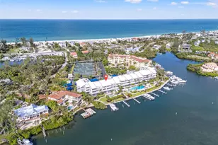 615 Dream Island Pl, Longboat Key, FL 34228 - Photo 1