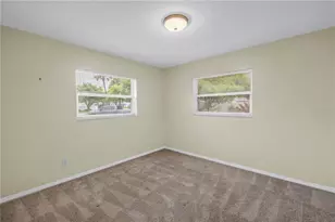 6195 28th Ave N, Saint Petersburg, FL 33710 - Photo 18