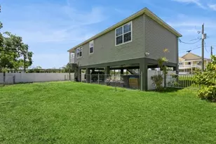 9107 Brunswick Ln, Tampa, FL 33615 - Photo 36