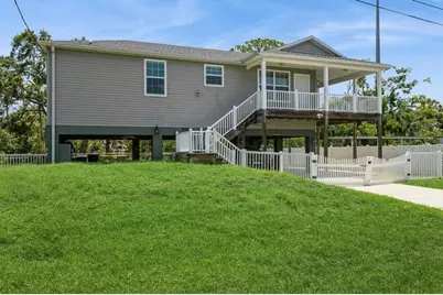 9107 Brunswick Lane, Tampa, FL 33615 - Photo 4