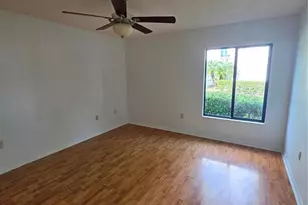 1281 Pine Ridge Cir E, Tarpon Springs, FL 34688 - Photo 10