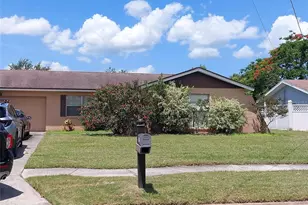 432 Flamingo Dr, Apollo Beach, FL 33572 - Photo 1