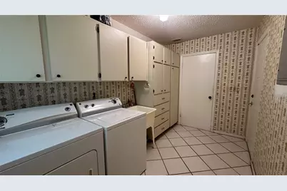 205 Strong Bow Court, Sun City Center, FL 33573 - Photo 14