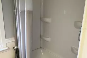 36 Thatch Palm St E, Largo, FL 33770 - Photo 28