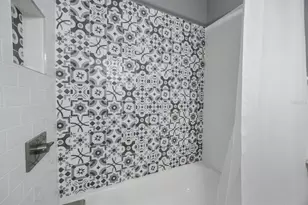 1010 E Fern St, Tampa, FL 33604 - Photo 20