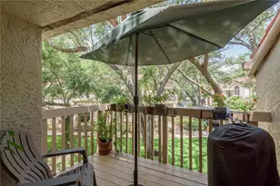 247 Los Prados Dr, Safety Harbor, FL 34695 - Photo 22